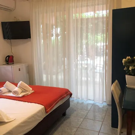 Apartahotel Plaisir 3*