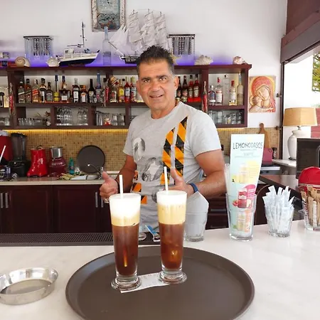 Plaisir Apartahotel